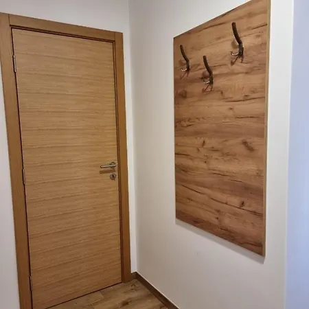 Apartment As 2 *